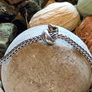 Retired Trollbeads “Heart Conch” bead Limited Edition